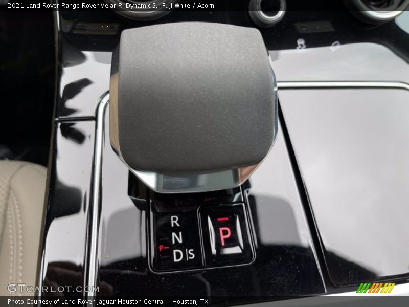 Fuji White / Acorn 2021 Land Rover Range Rover Velar R-Dynamic S