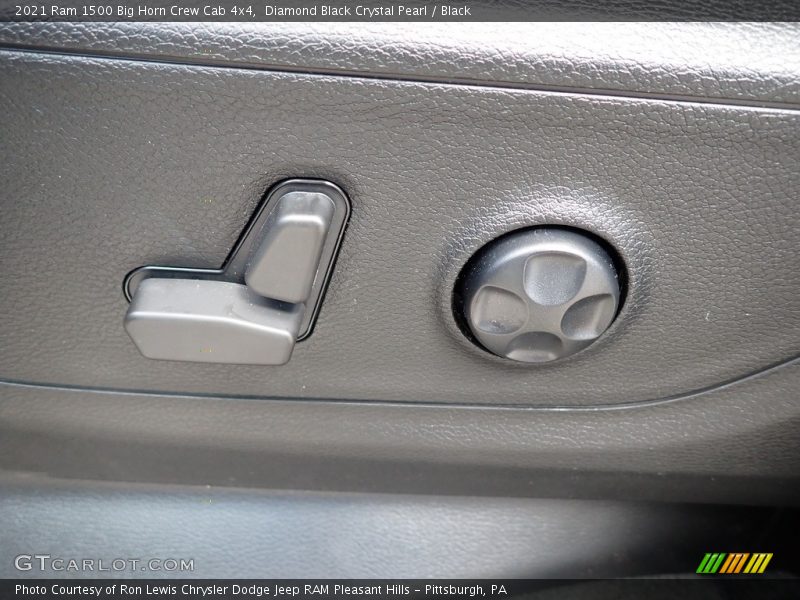 Diamond Black Crystal Pearl / Black 2021 Ram 1500 Big Horn Crew Cab 4x4
