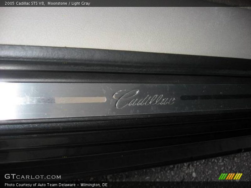 Moonstone / Light Gray 2005 Cadillac STS V8