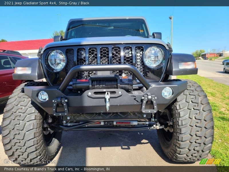 Sting-Gray / Black 2021 Jeep Gladiator Sport 4x4