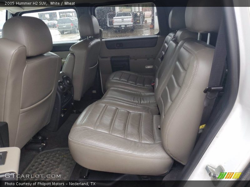 White / Wheat 2005 Hummer H2 SUV