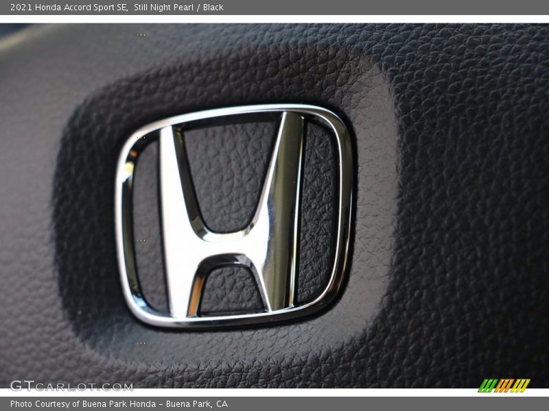 Still Night Pearl / Black 2021 Honda Accord Sport SE