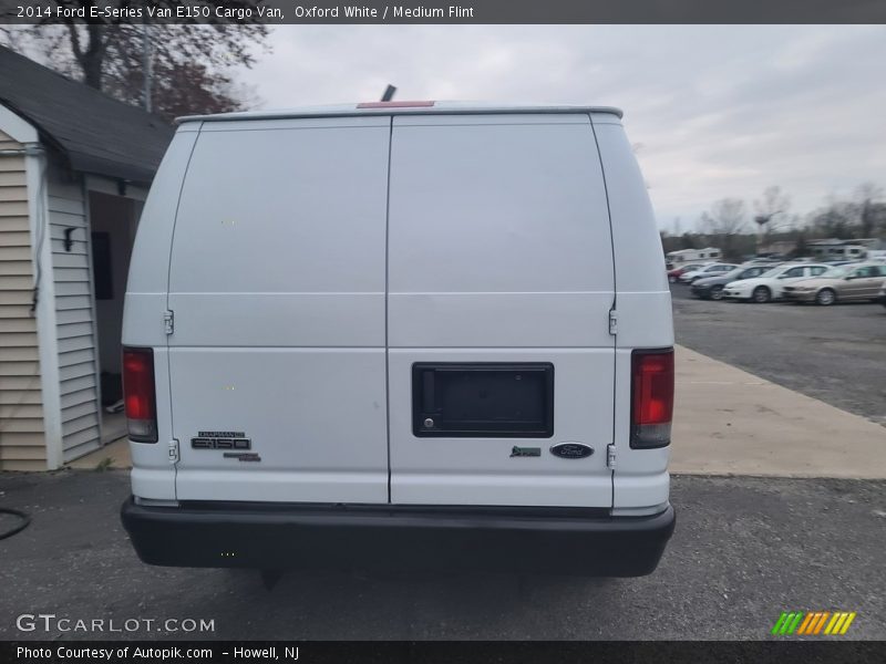 Oxford White / Medium Flint 2014 Ford E-Series Van E150 Cargo Van