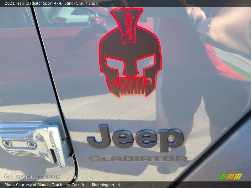 Sting-Gray / Black 2021 Jeep Gladiator Sport 4x4