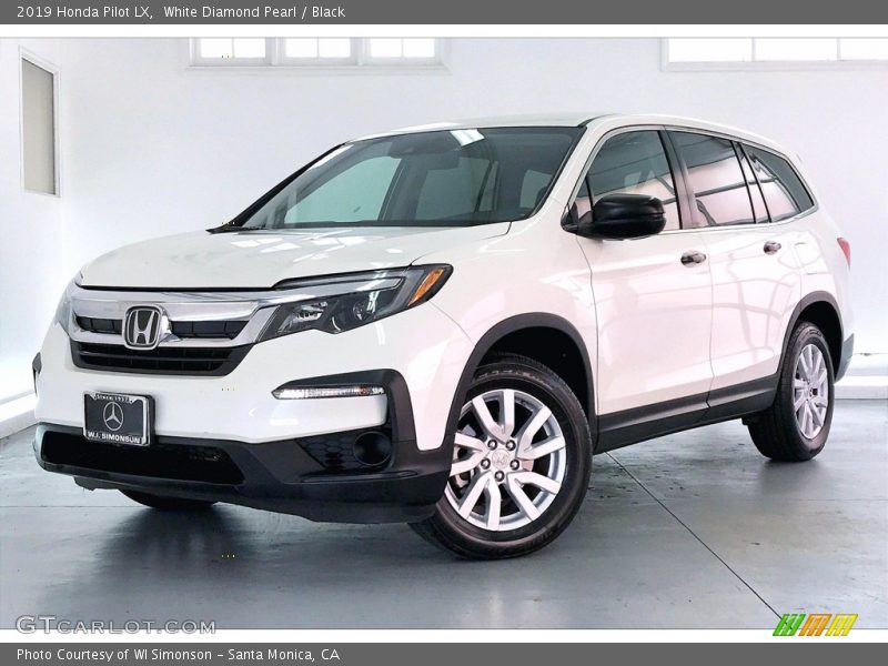 White Diamond Pearl / Black 2019 Honda Pilot LX