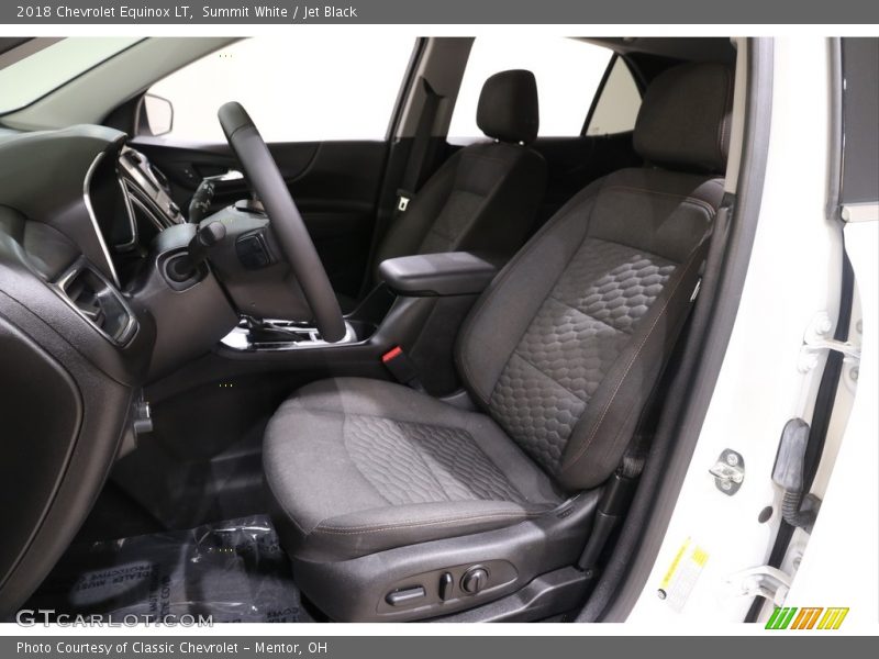 Summit White / Jet Black 2018 Chevrolet Equinox LT
