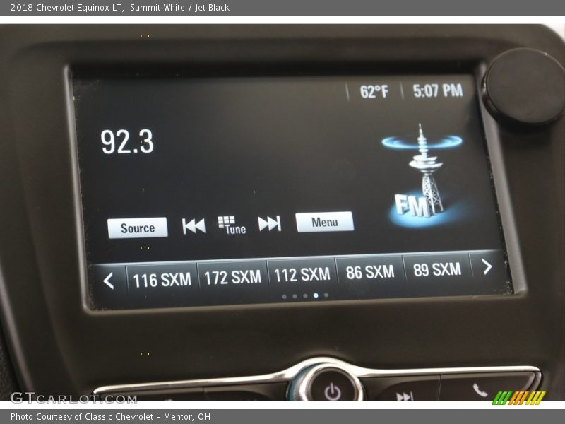Summit White / Jet Black 2018 Chevrolet Equinox LT
