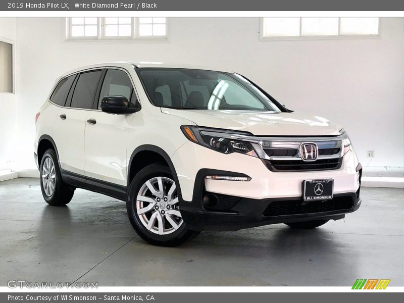 White Diamond Pearl / Black 2019 Honda Pilot LX