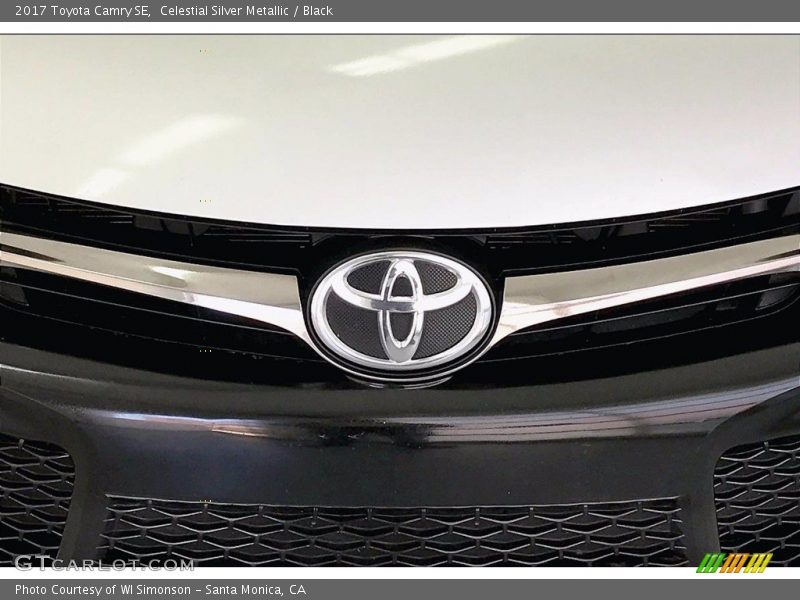 Celestial Silver Metallic / Black 2017 Toyota Camry SE