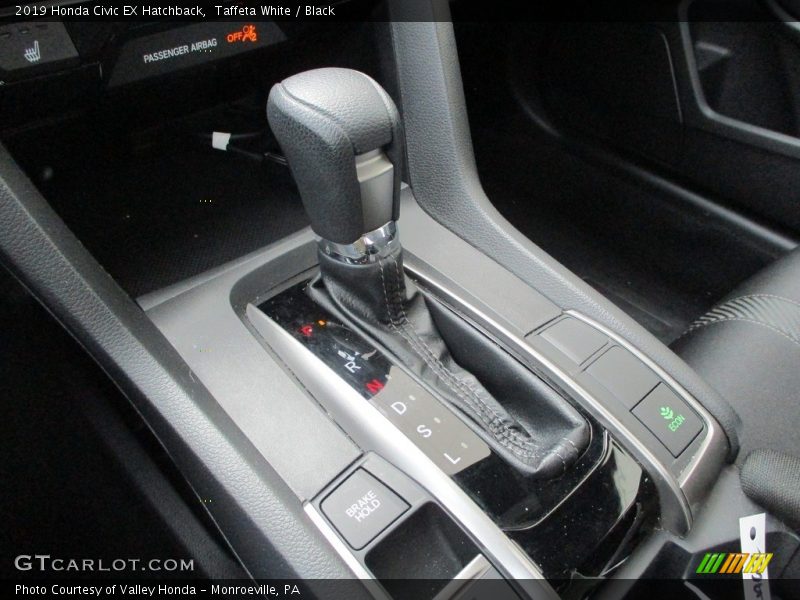 Taffeta White / Black 2019 Honda Civic EX Hatchback