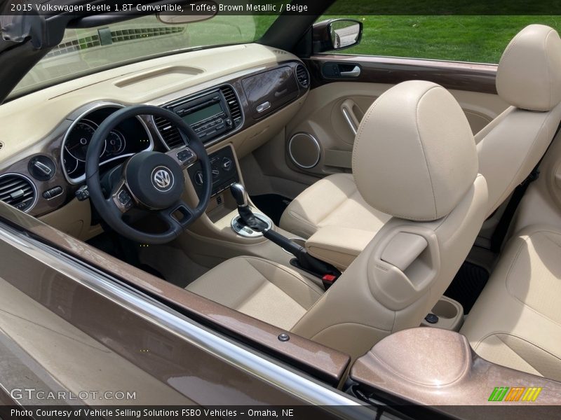 Front Seat of 2015 Beetle 1.8T Convertible