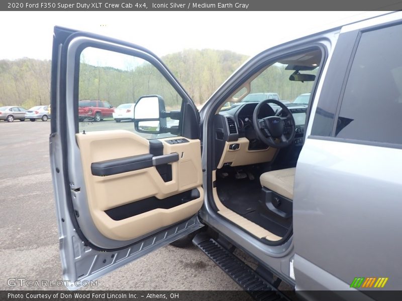 Iconic Silver / Medium Earth Gray 2020 Ford F350 Super Duty XLT Crew Cab 4x4