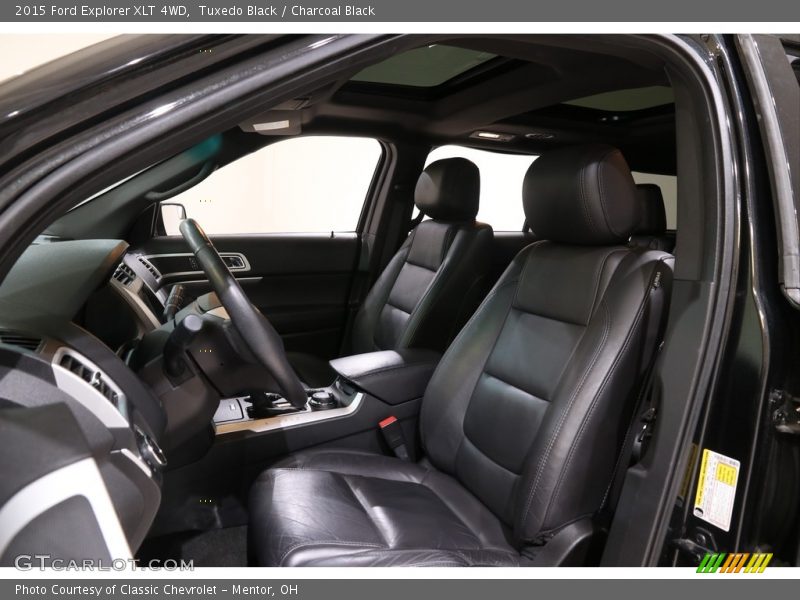 Tuxedo Black / Charcoal Black 2015 Ford Explorer XLT 4WD