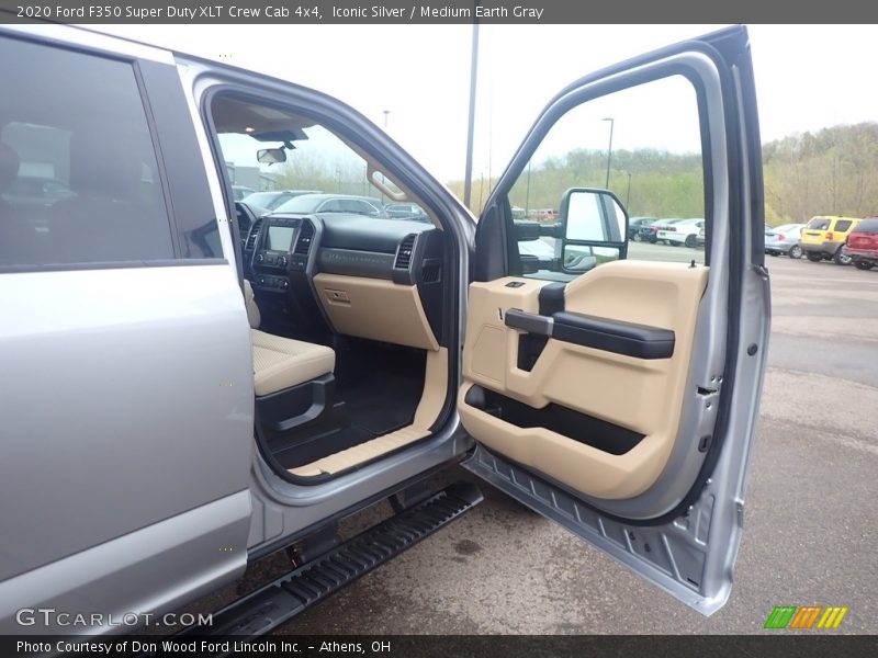 Iconic Silver / Medium Earth Gray 2020 Ford F350 Super Duty XLT Crew Cab 4x4