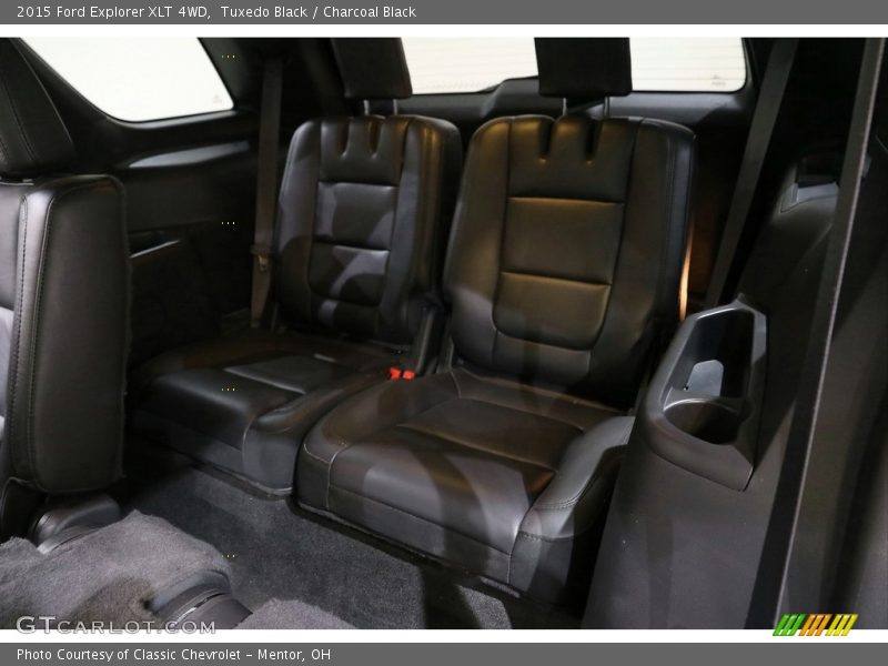 Tuxedo Black / Charcoal Black 2015 Ford Explorer XLT 4WD