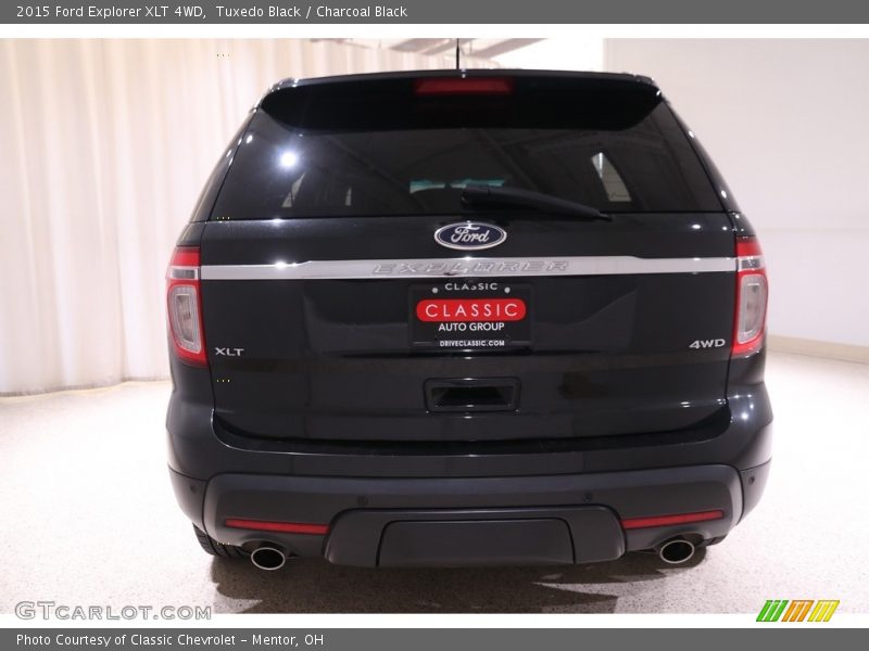 Tuxedo Black / Charcoal Black 2015 Ford Explorer XLT 4WD