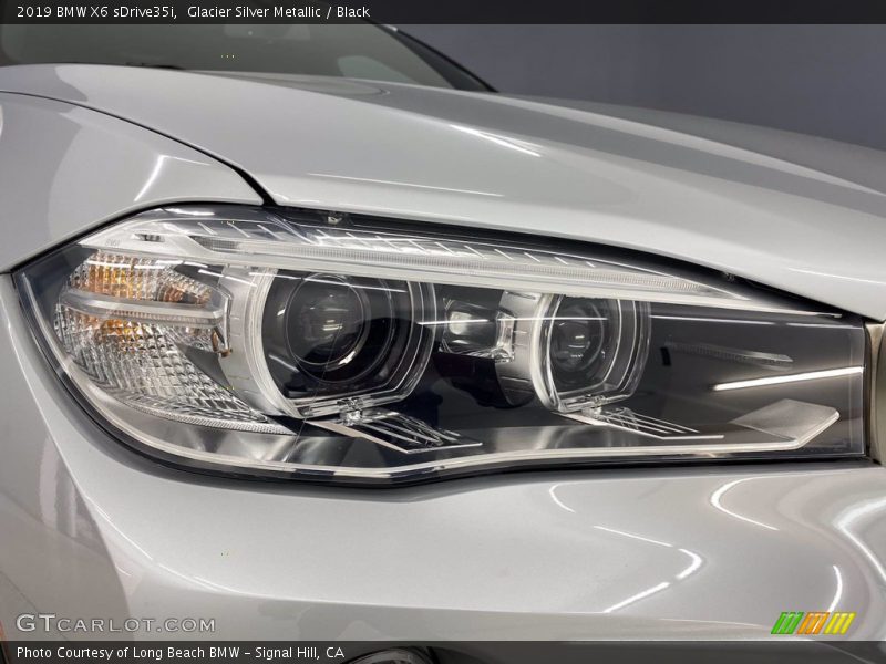 Glacier Silver Metallic / Black 2019 BMW X6 sDrive35i