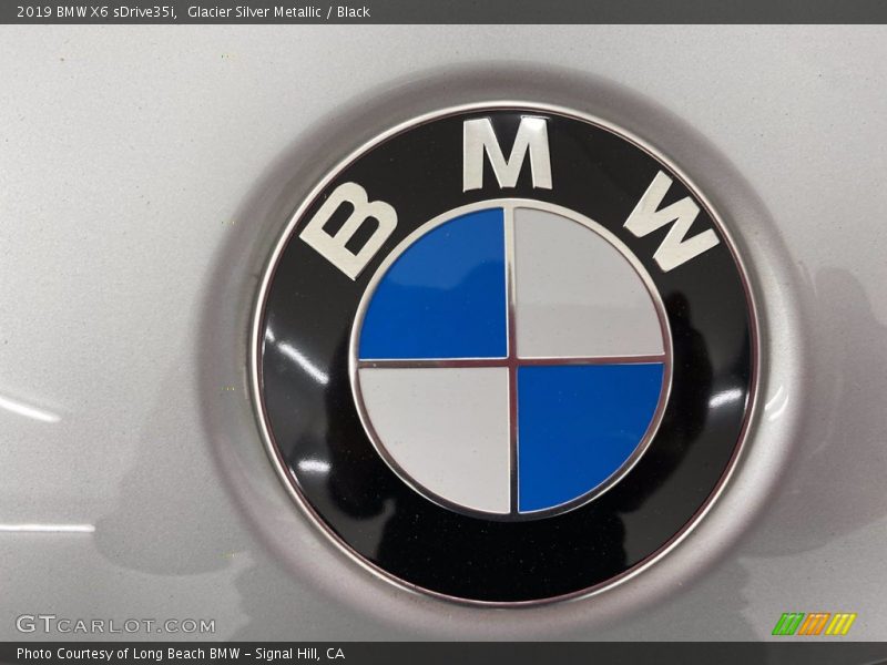  2019 X6 sDrive35i Logo