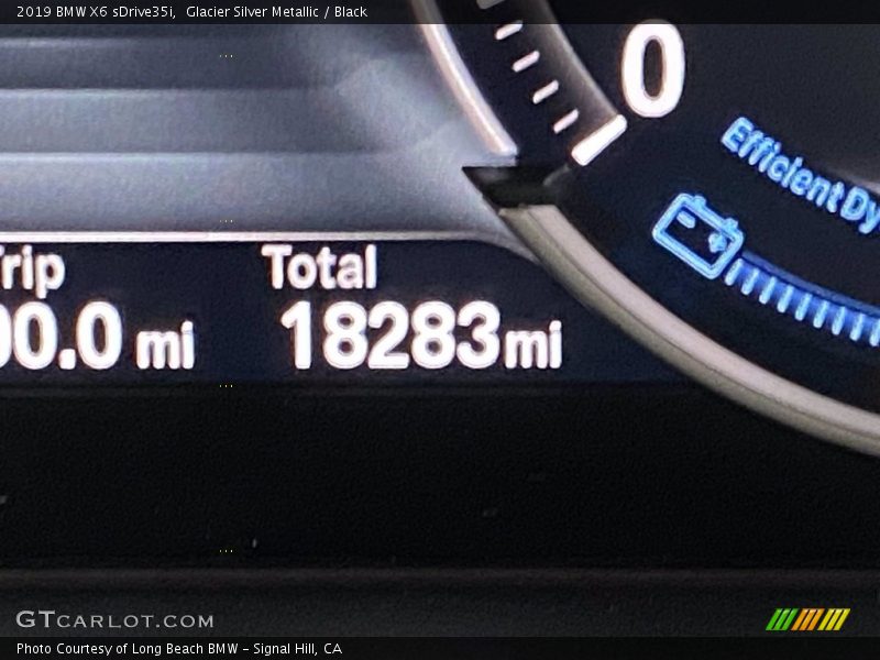 Glacier Silver Metallic / Black 2019 BMW X6 sDrive35i