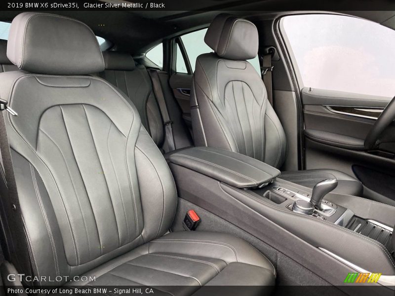 Front Seat of 2019 X6 sDrive35i