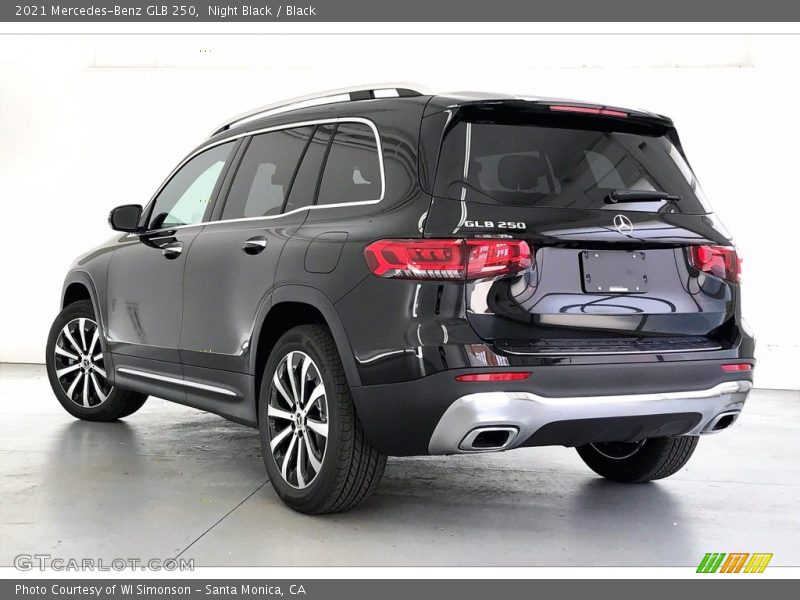 Night Black / Black 2021 Mercedes-Benz GLB 250