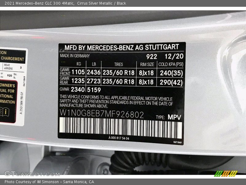 Cirrus Silver Metallic / Black 2021 Mercedes-Benz GLC 300 4Matic