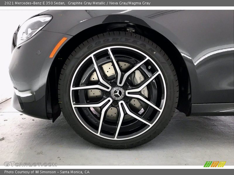 Graphite Gray Metallic / Neva Gray/Magma Gray 2021 Mercedes-Benz E 350 Sedan