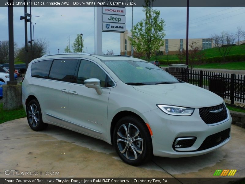 Luxury White Pearl / Caramel/Black 2021 Chrysler Pacifica Pinnacle AWD