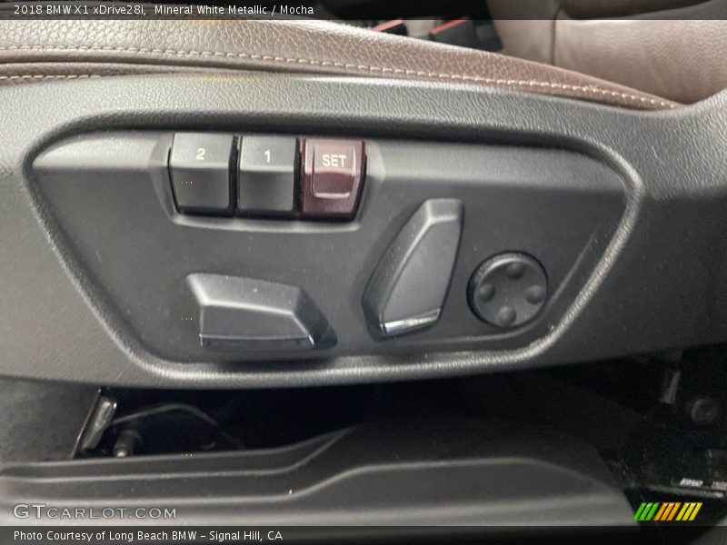 Front Seat of 2018 X1 xDrive28i