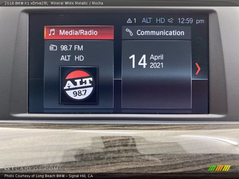 Controls of 2018 X1 xDrive28i