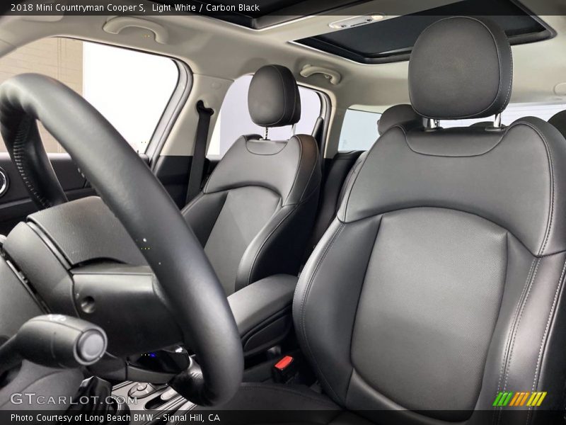 Light White / Carbon Black 2018 Mini Countryman Cooper S