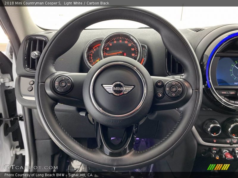 Light White / Carbon Black 2018 Mini Countryman Cooper S
