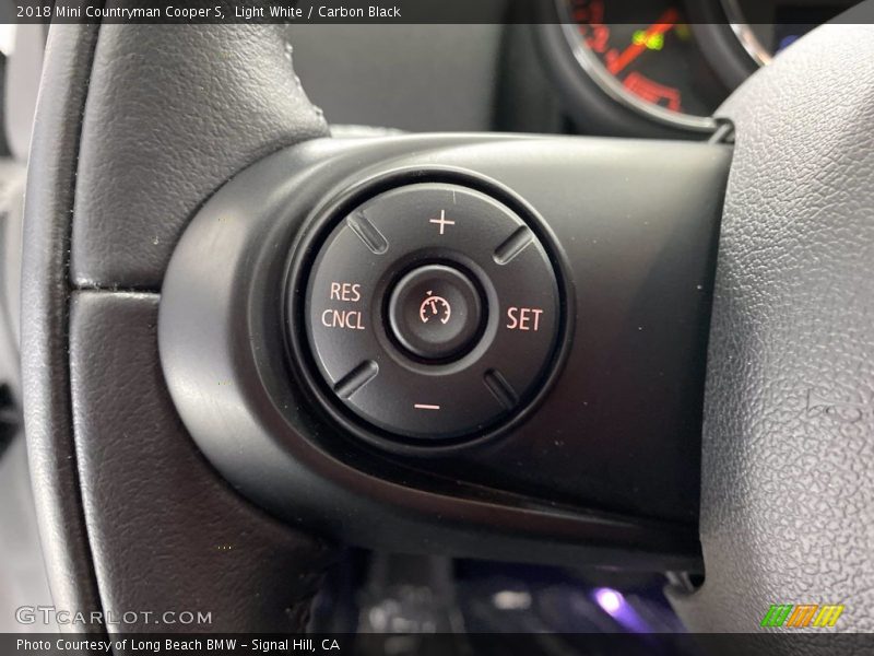 Light White / Carbon Black 2018 Mini Countryman Cooper S