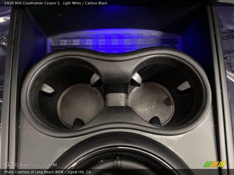 Light White / Carbon Black 2018 Mini Countryman Cooper S
