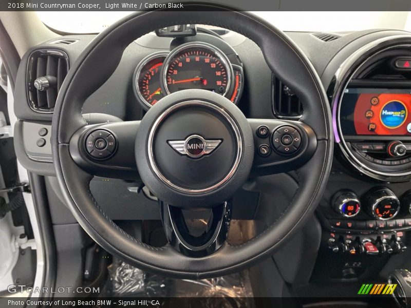 Light White / Carbon Black 2018 Mini Countryman Cooper