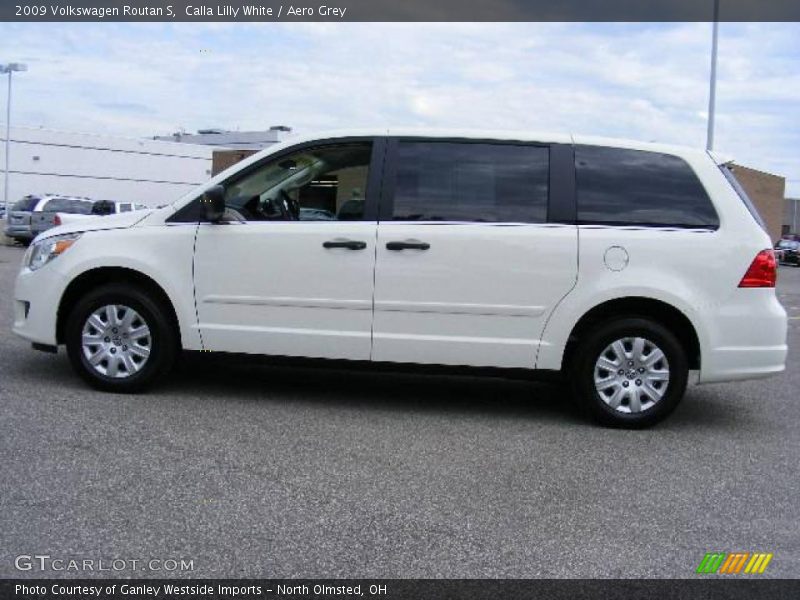 Calla Lilly White / Aero Grey 2009 Volkswagen Routan S