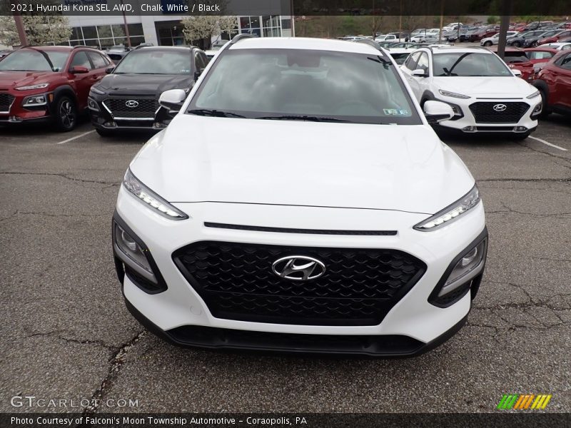 Chalk White / Black 2021 Hyundai Kona SEL AWD