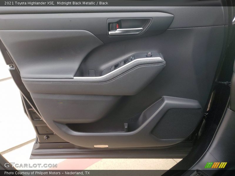 Midnight Black Metallic / Black 2021 Toyota Highlander XSE