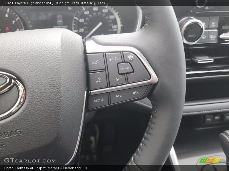 Midnight Black Metallic / Black 2021 Toyota Highlander XSE