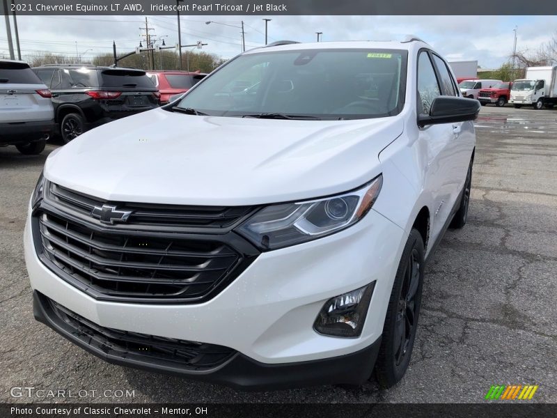 Iridescent Pearl Tricoat / Jet Black 2021 Chevrolet Equinox LT AWD