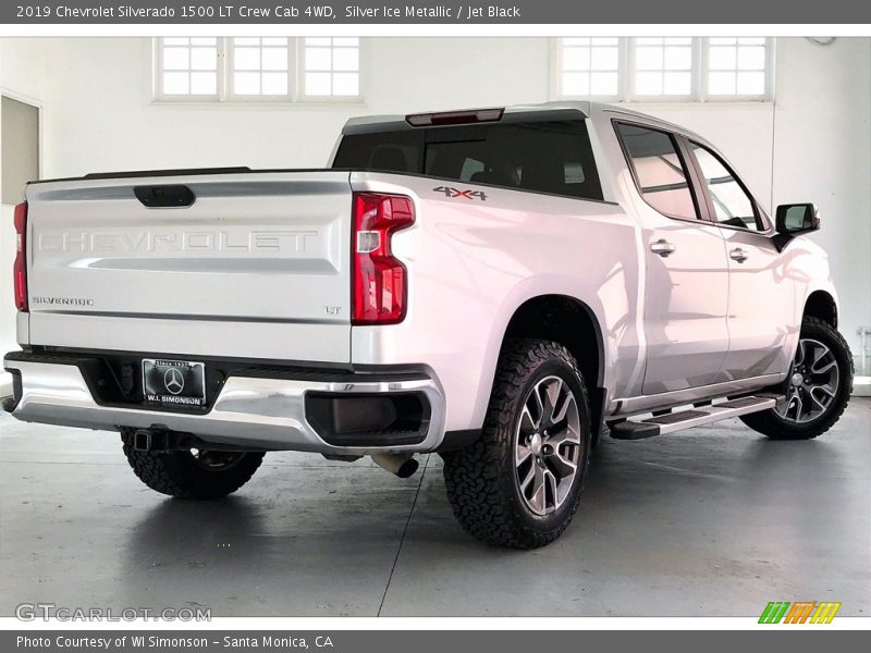 Silver Ice Metallic / Jet Black 2019 Chevrolet Silverado 1500 LT Crew Cab 4WD