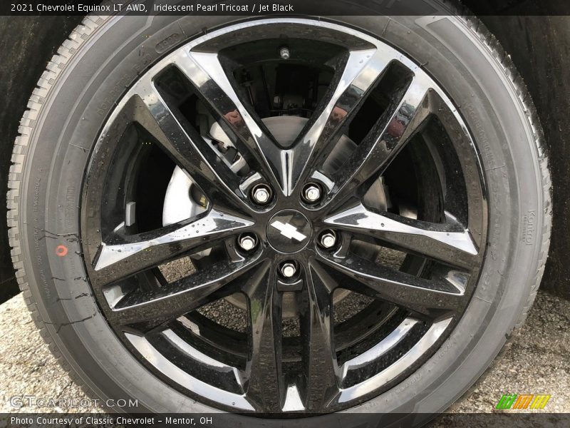 Iridescent Pearl Tricoat / Jet Black 2021 Chevrolet Equinox LT AWD