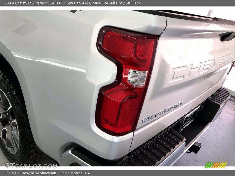 Silver Ice Metallic / Jet Black 2019 Chevrolet Silverado 1500 LT Crew Cab 4WD