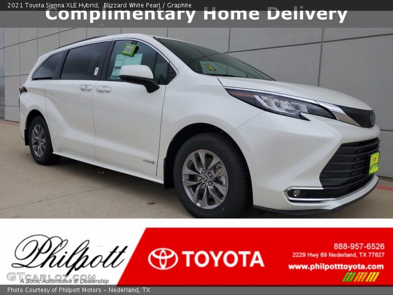 Blizzard White Pearl / Graphite 2021 Toyota Sienna XLE Hybrid