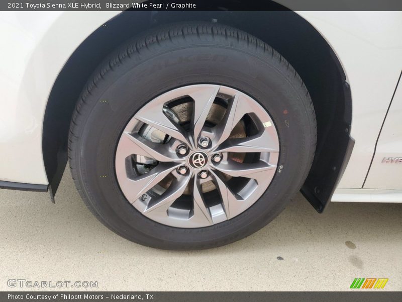 Blizzard White Pearl / Graphite 2021 Toyota Sienna XLE Hybrid