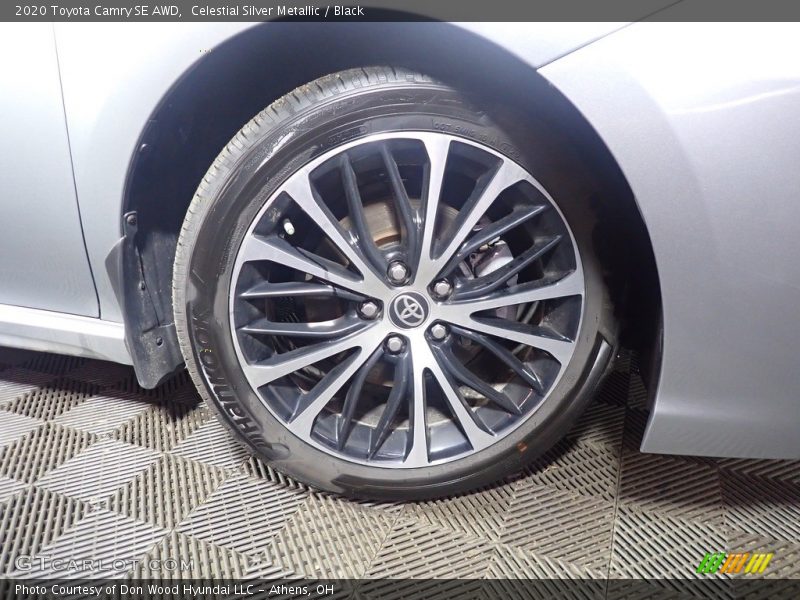 Celestial Silver Metallic / Black 2020 Toyota Camry SE AWD