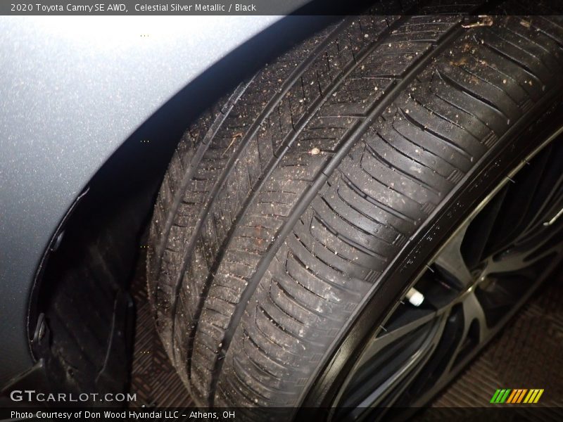 Celestial Silver Metallic / Black 2020 Toyota Camry SE AWD
