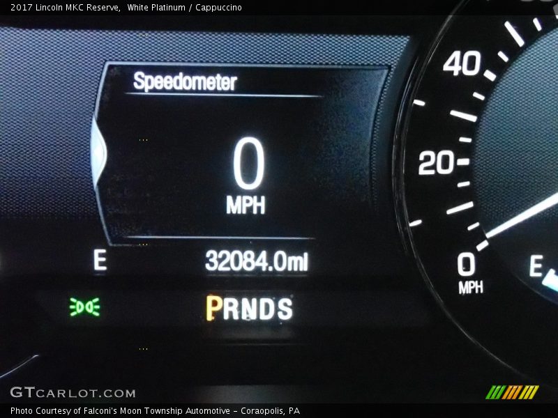 White Platinum / Cappuccino 2017 Lincoln MKC Reserve