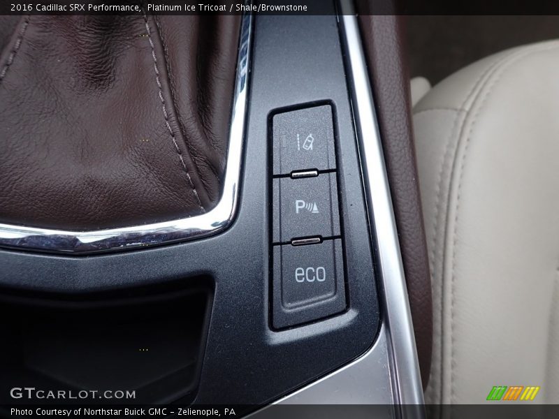 Platinum Ice Tricoat / Shale/Brownstone 2016 Cadillac SRX Performance