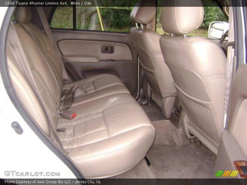 White / Oak 1998 Toyota 4Runner Limited 4x4